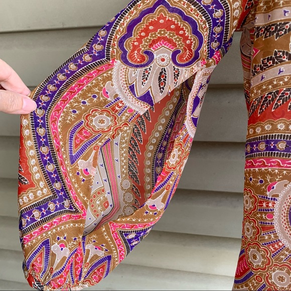 •New York & Co• Sheer Popover Blouse - Size Small - Picture 4 of 10